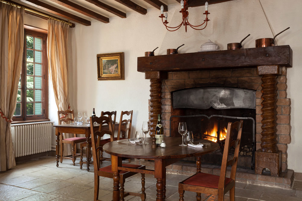 Hostellerie Du Val D'Or Mercurey Exteriör bild