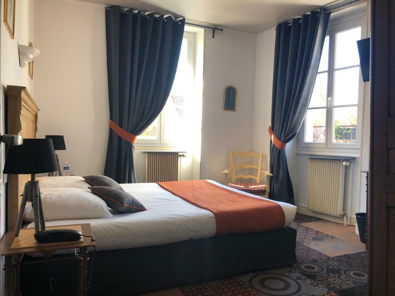 Hostellerie Du Val D'Or Mercurey Exteriör bild
